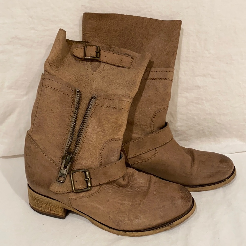 STEVE by Steve Madden Bootie